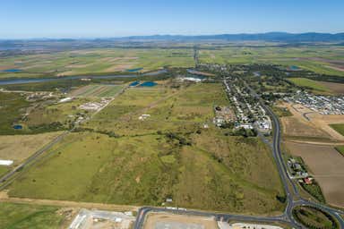 1-15 Bruce Highway Bakers Creek QLD 4740 - Image 4