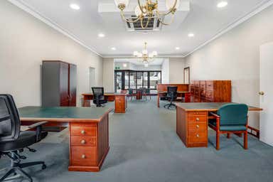 58 St Pauls Terrace Spring Hill QLD 4000 - Image 2