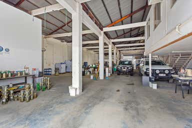 192 - 196 Denison Street Rockhampton City QLD 4700 - Image 3