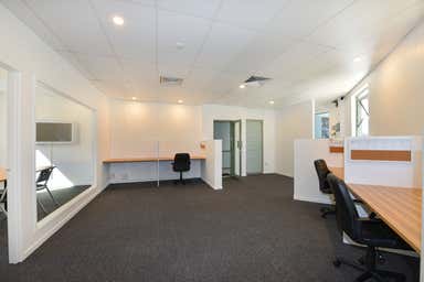 Suite 15/6 Bottlebrush Avenue Noosa Heads QLD 4567 - Image 4