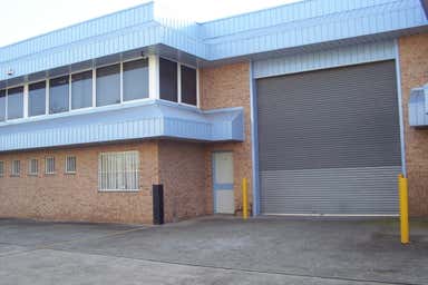 Unit 2, 7 Cunningham Street Moorebank NSW 2170 - Image 3