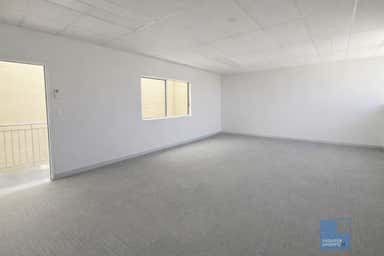 8/61 Ashford Avenue, Milperra NSW 2214 - Image 3