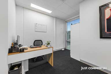 8/88 Wirraway Drive Port Melbourne VIC 3207 - Image 3