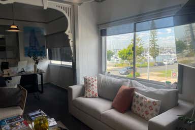 461 Esplanade Manly QLD 4179 - Image 4