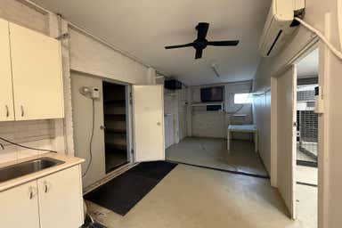 4-6 Meadow Road, 4-6 Meadow Road Devon Meadows VIC 3977 - Image 4