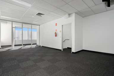 16/22 - 30 Wallace Ave Point Cook VIC 3030 - Image 3
