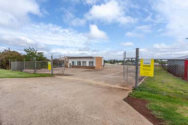 13-17 Spencer Street Harristown QLD 4350 - Image 2