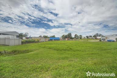 16 Flinders Rd South Nowra NSW 2541 - Image 3
