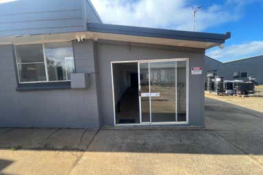 Tenancy 1, 5-7 Wilkinson Street Harlaxton QLD 4350 - Image 3