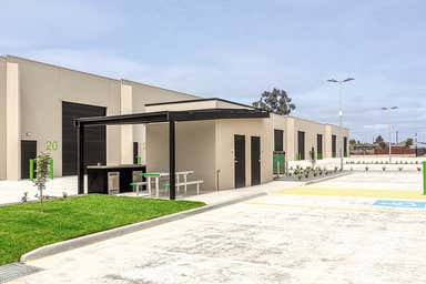 7/30 Waringa Drive Mitchell Park VIC 3355 - Image 3