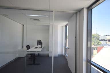 Level 1, 4/576 Kiewa Street Albury NSW 2640 - Image 4