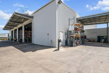 68 Industrial Drive Emerald QLD 4720 - Image 4