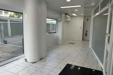 Shop 2/34 Hanlan Street Surfers Paradise QLD 4217 - Image 4