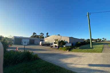 2/262-264 Brisbane Road Gympie QLD 4570 - Image 3