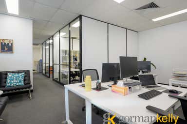 Suite 6, 214-216 Bay Street Brighton VIC 3186 - Image 4