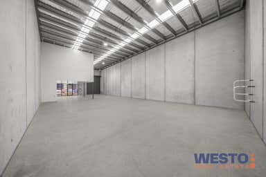 28m Wide Lane  Warehouse in Mode Business Park, 123/150 Palmers Road Truganina VIC 3029 - Image 4