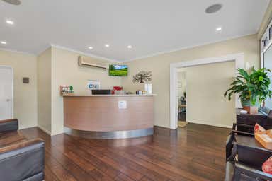 3 & 4, 6 Mary Street Noosaville QLD 4566 - Image 3