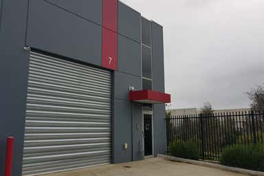 7/48 Lindon Court Tullamarine VIC 3043 - Image 2