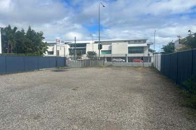 2735 Gold Coast Highway Broadbeach QLD 4218 - Image 4