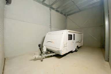 1/6A Commerce Close Taylors Beach NSW 2316 - Image 4