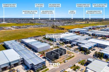 2/5 Keira Street Clyde North VIC 3978 - Image 4