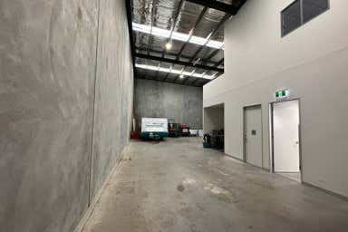 8/15 Industrial Avenue Thomastown VIC 3074 - Image 3