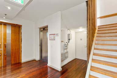 4/2 Kent Place South Melbourne VIC 3205 - Image 3