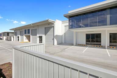 5/18 Hancock Way Baringa QLD 4551 - Image 3