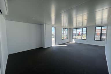 7/6 Strong Street Baringa QLD 4551 - Image 4