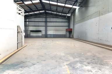 2/5 Trawalla Avenue Thomastown VIC 3074 - Image 4