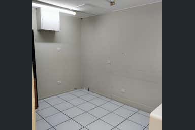 5/1 Bell Street Ipswich QLD 4305 - Image 4