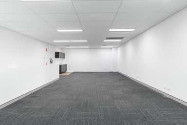 5/23 Technology Drive Augustine Heights QLD 4300 - Image 3