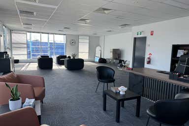 1, 25 Cook Rd Mitcham VIC 3132 - Image 3