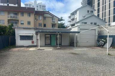 2735 Gold Coast Highway Broadbeach QLD 4218 - Image 3