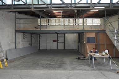 2/19 Ruddock Street Corrimal NSW 2518 - Image 4