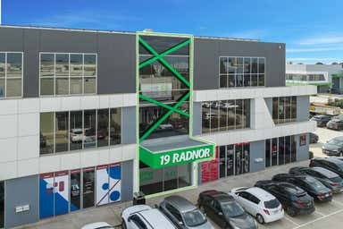 9/19 Radnor Drive Deer Park VIC 3023 - Image 3