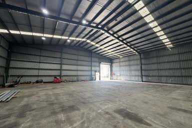 2/225 Colchester Road Kilsyth VIC 3137 - Image 3