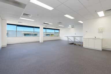 Suite 3/25 Gibbes Street Chatswood NSW 2067 - Image 4