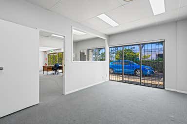 3/3 Christine Place Capalaba QLD 4157 - Image 4