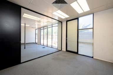 3/240 Bay Street Brighton VIC 3186 - Image 4