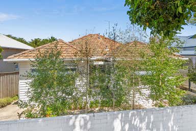 85 West Fyans Street Newtown VIC 3220 - Image 2