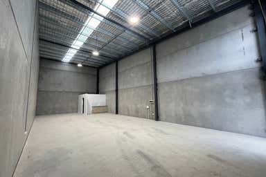 Unit 2, 32 Kalaroo Road Redhead NSW 2290 - Image 3