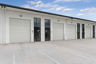 4/5 Lomandra Place Coolum Beach QLD 4573 - Image 4