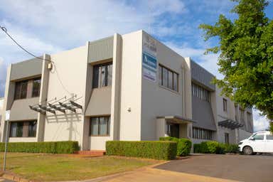 Suite 2, 188-220 Anzac Avenue Harristown QLD 4350 - Image 3