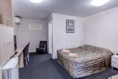 Excellent Freehold Motel Opportunity - Image 4