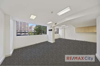 Morris Towers, 23/149 Wickham Terrace Spring Hill QLD 4000 - Image 3