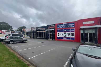 2/477 Dorset Road Bayswater VIC 3153 - Image 3