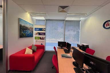 4/1 Ricketts Road Mount Waverley VIC 3149 - Image 4