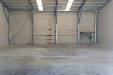 2/37 Cessna Drive Caboolture QLD 4510 - Image 3