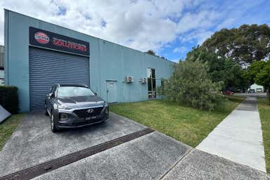 1/30 London Drive Bayswater VIC 3153 - Image 3